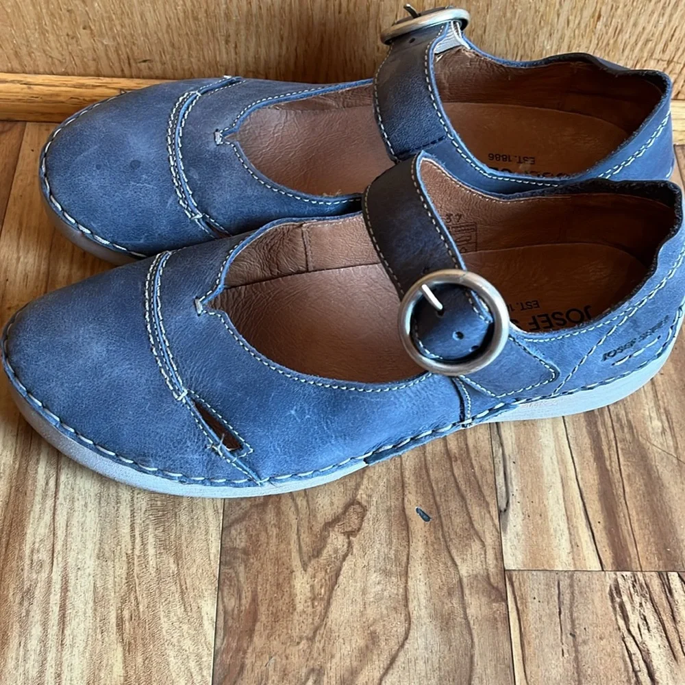 Josef Seibel Fergey blue Mary Jane Leather Flats Shoes loafers Size 37 7 US EUC